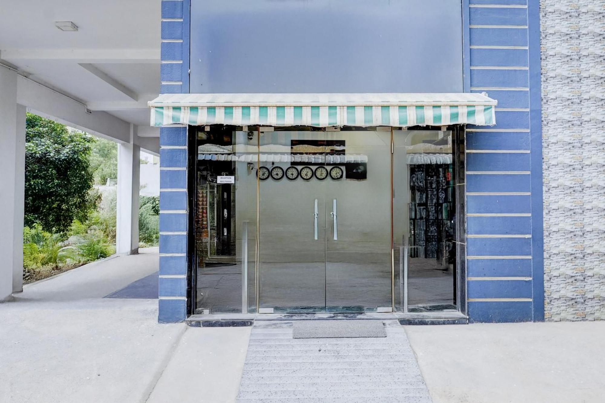 Super Townhouse Chennai Near Airport Formerly Sai Bala Budget Exterior foto