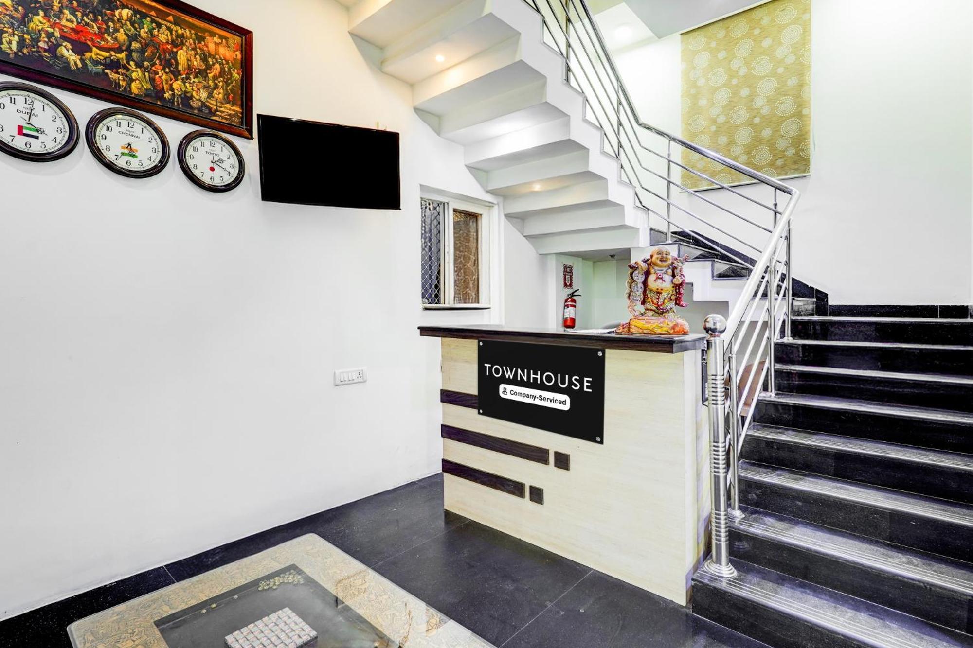 Super Townhouse Chennai Near Airport Formerly Sai Bala Budget Exterior foto